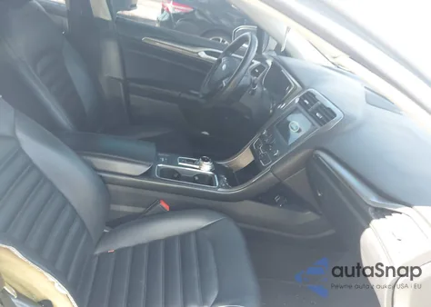 2019 Ford Fusion Hybrid Sel из США, поврежденный, VIN 3FA6P0MU6KR165403